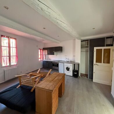 Appartement 2 pièces 900 €