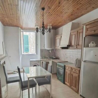 Appartement 1 pièces 660 €