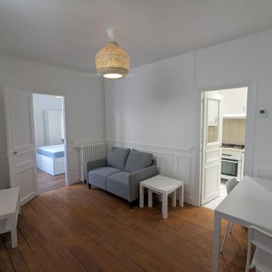 Appartement 2 pièces 1215 €