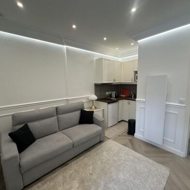 Appartement 1 pièces 860 €