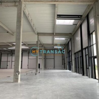 Local industriel  40987 €