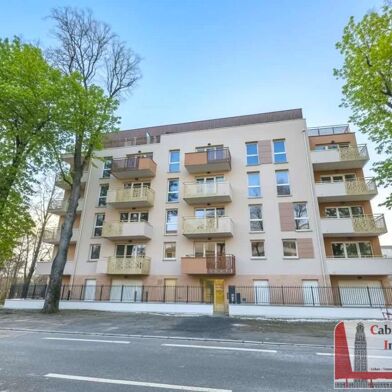 Appartement 3 pièces 890 €