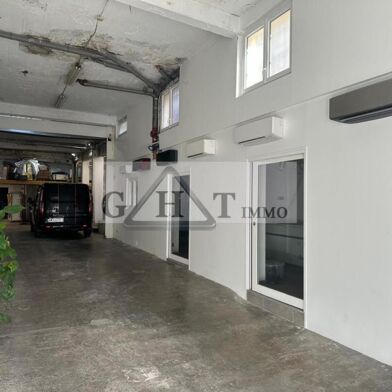 Local industriel  416480 €