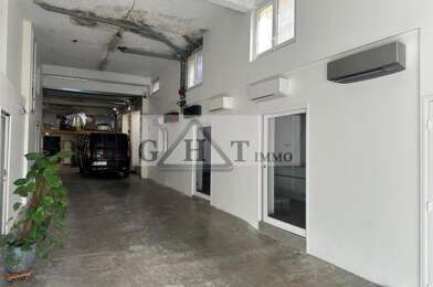 Local industriel  405000 €