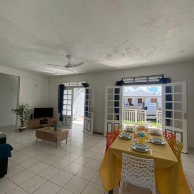 Maison 5 pièces 1400 €