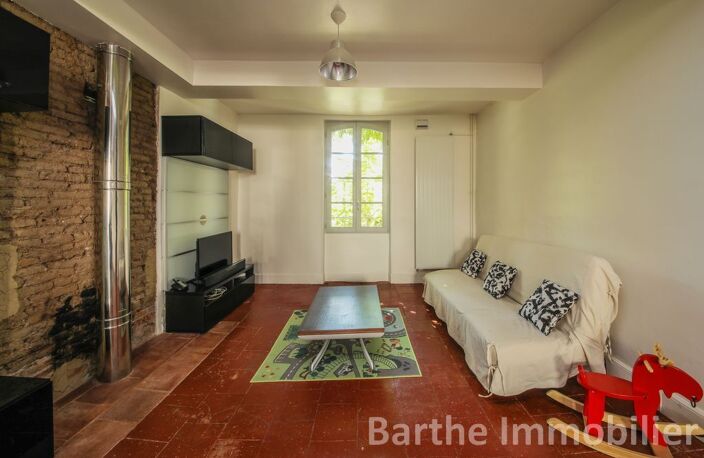 Centre Gaillac, Maison de ville atypique T3 — photo 3
