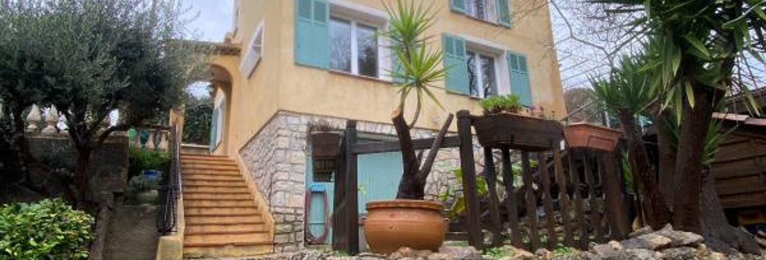 Maison 5 Pièces 120 m² à louer à Ollioules (83190)