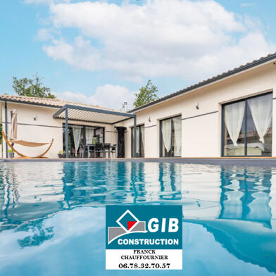 Maison 4 pièces 250900 €