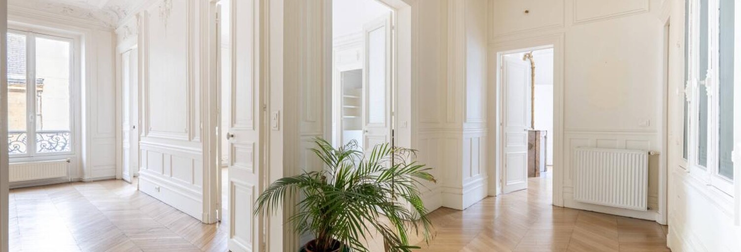 Appartement 6 Pièces 165 m² à vendre à Paris 10 (75010)