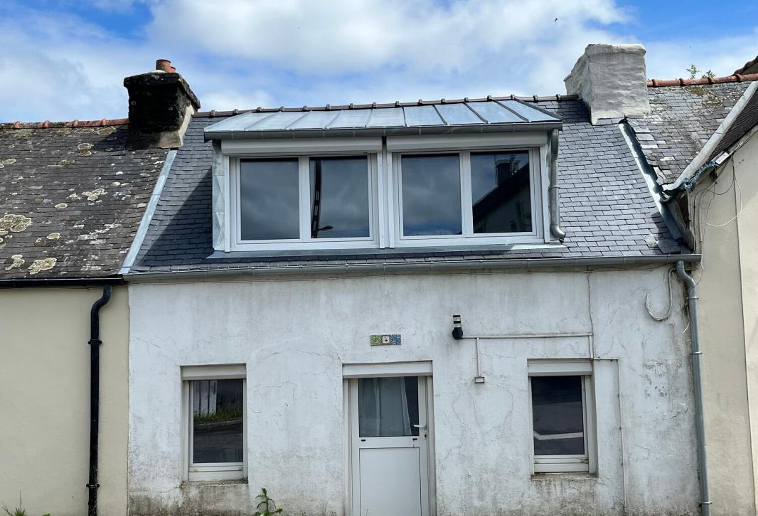 Charmante maison mitoyenne située en plein cœur de Maël-Carhaix — photo 1