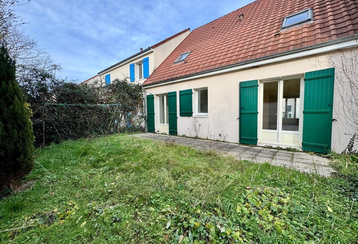 Maison 116 m², grand séjour, 4 chambres, garage et jardin - DPE C — photo 1
