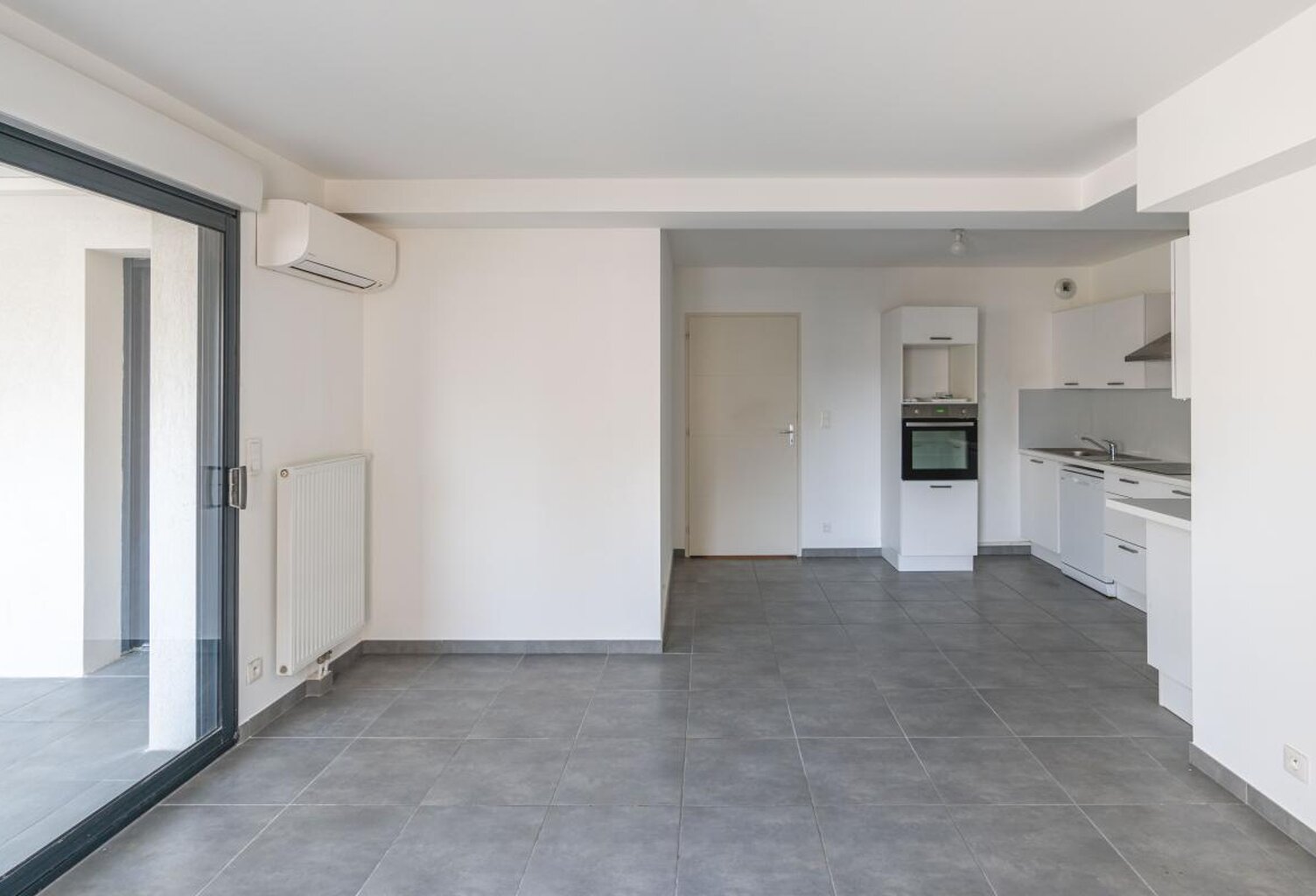 Appartement À Vendre — photo 1