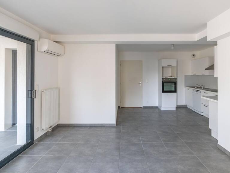 Appartement À Vendre — photo 1