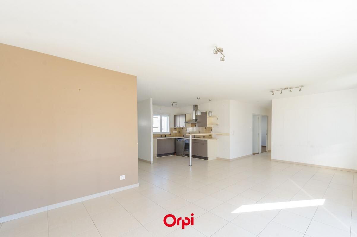 Villa / Maison  T4 à vendre Marsilly 17137