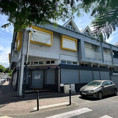 Immeuble  890000 €