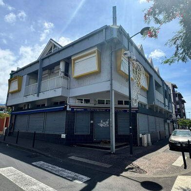 Immeuble  890000 €