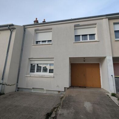 Maison 4 pièces 211900 €