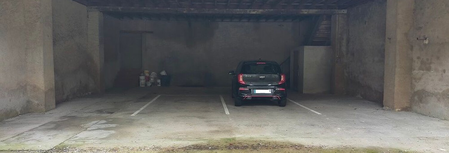 Garage   m² à louer à Saint-Aignan (41110)