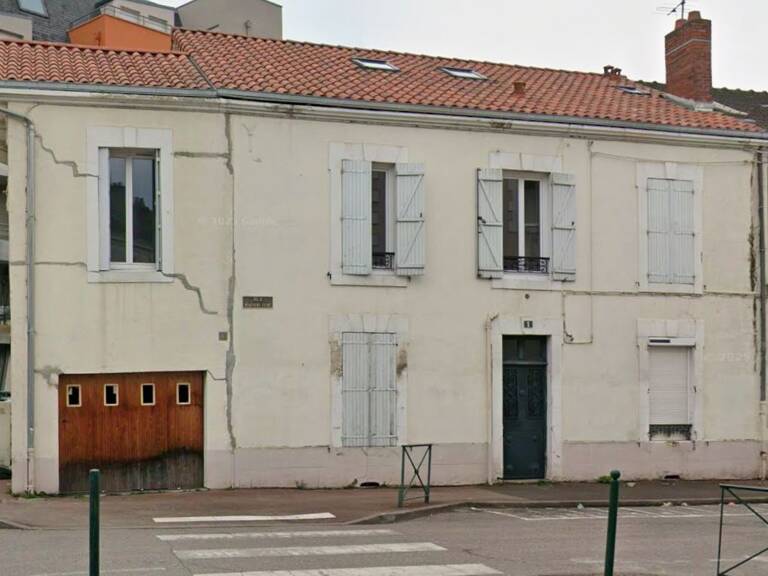 IMMEUBLE DE RAPPORT DE CINQ LOGEMENTS TOUS LOUÉS — photo 1