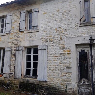 Maison 10 pièces 212000 €