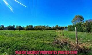 Terrain  2271 m² à vendre à Ménesplet (24700)