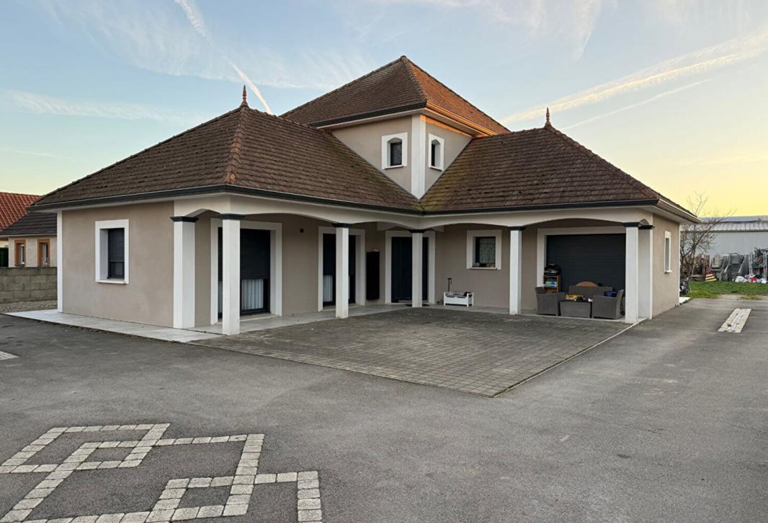 Maison récente de 2015 à Allériot 7 pièce(s) 150 m2 DPE B GES A — photo 1