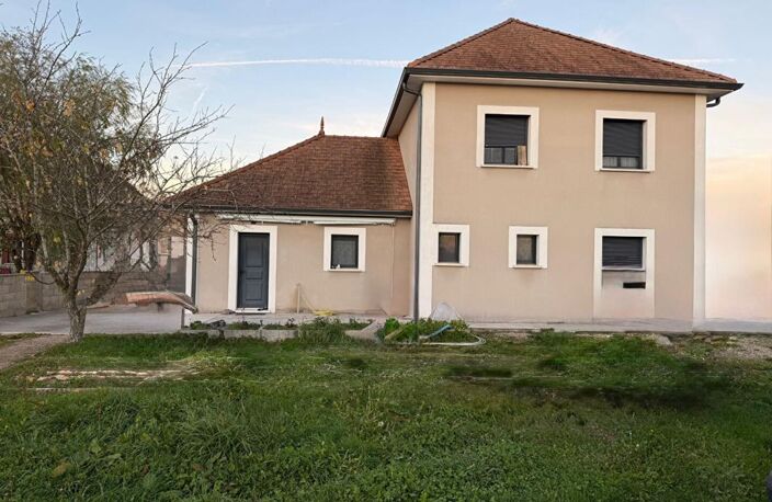 Maison récente de 2015 à Allériot 7 pièce(s) 150 m2 DPE B GES A — photo 2
