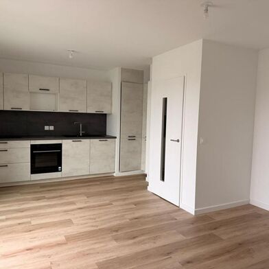 Appartement 2 pièces 221450 €