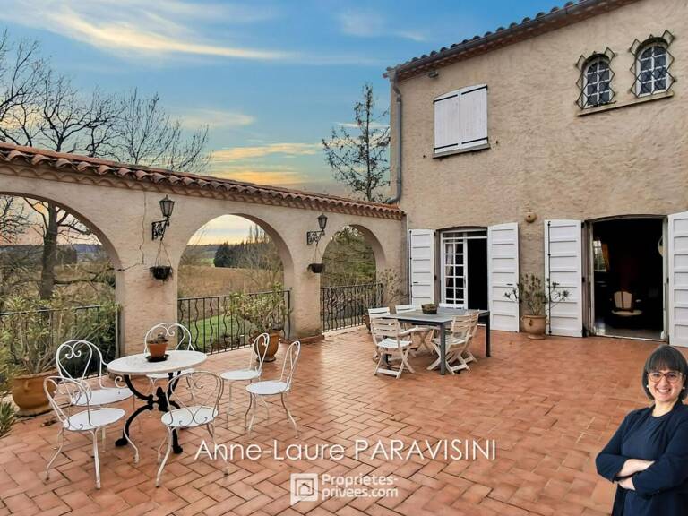 Labastide-d'Anjou -  Grande maison familiale avec jardin, piscine et potentiel  professionnel ou locatif — photo 1