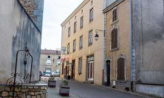 Immeuble  270 m² à vendre à Néronde (42510)