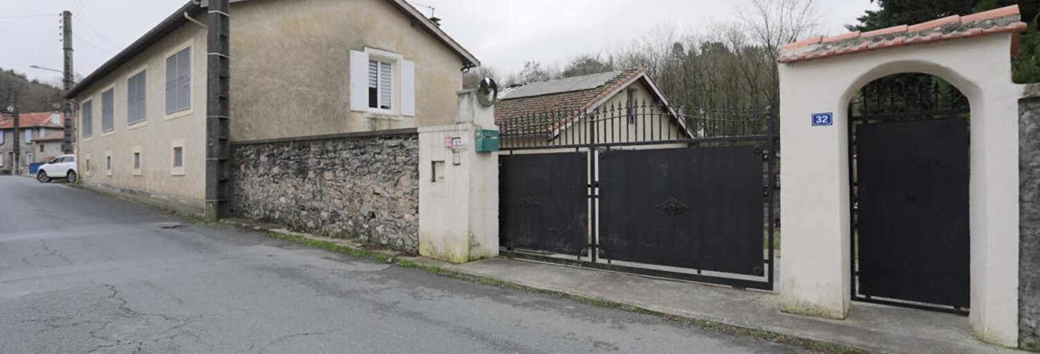 Maison 10 Pièces 250 m² à vendre à Labastide-Rouairoux (81270)