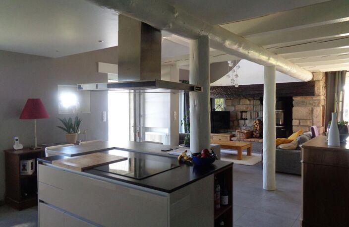 Le Pertuis(43), maison de 120 m2 habitables, 3 chambres, piscine sur 3.444 m2 de terrain — photo 3