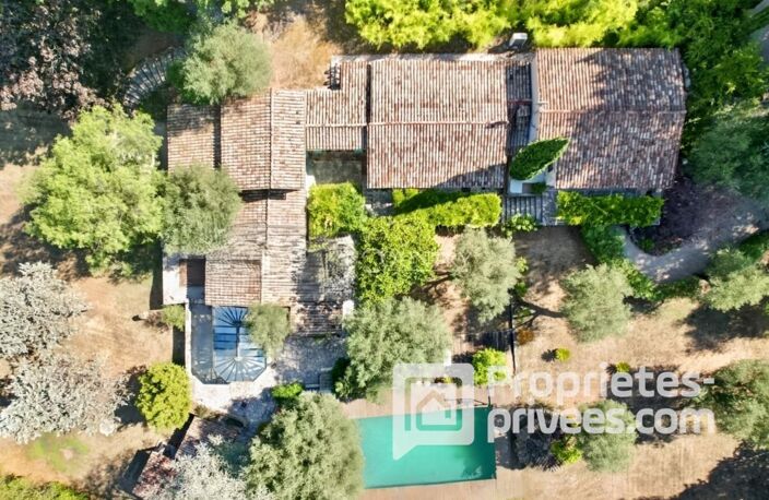 Bergerie de caractère rénovée  250m² — photo 3