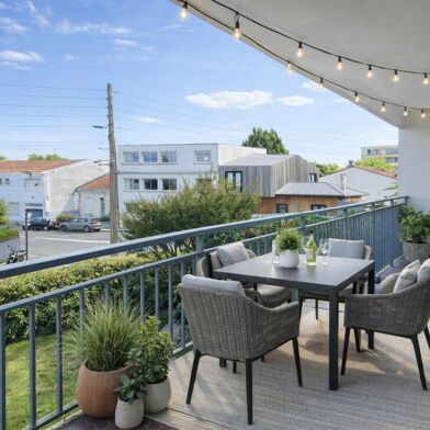 Appartement 5 pièces 349500 €