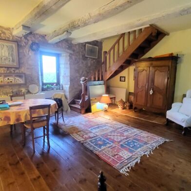 Maison 7 pièces 300000 €