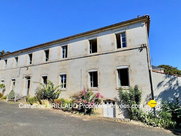 Maison Chaille Les Marais 35 pièce(s) 1150 m2 — photo 1