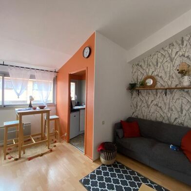 Appartement 1 pièces 660 €