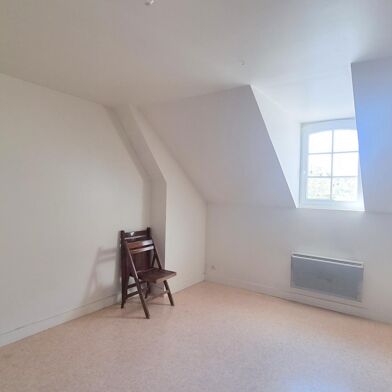 Appartement 1 pièces 390 €