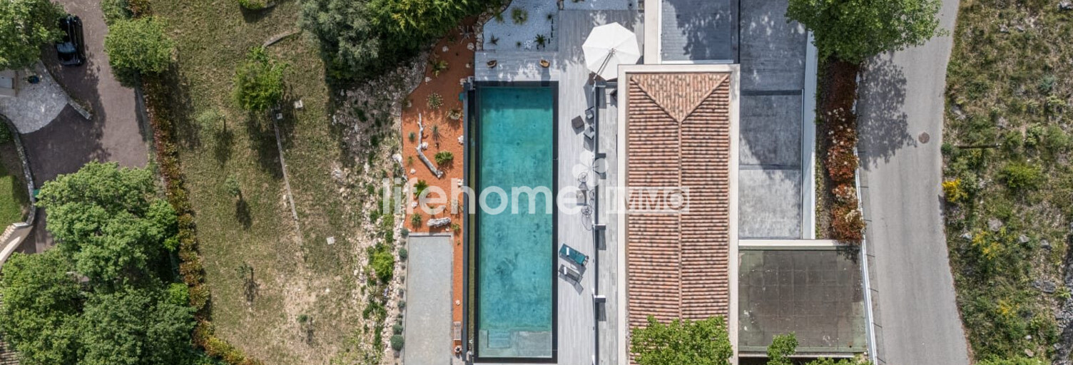 Maison 5 Pièces 234 m² à vendre à Tourrettes-sur-Loup (06140)