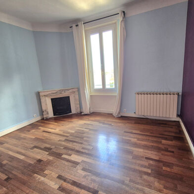 Appartement 4 pièces 172000 €