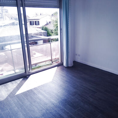 Appartement 1 pièces 99990 €