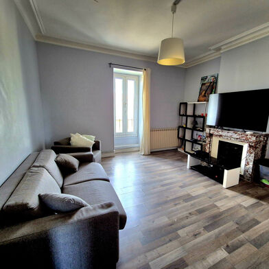 Appartement 4 pièces 172000 €