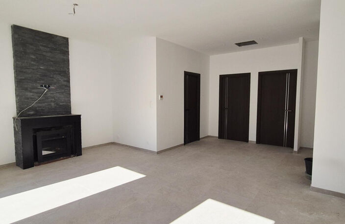 NIMES RUE PIERRE SEMARD APPARTEMENT T3 DE 55.4M2 — photo 3