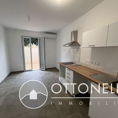 Appartement 2 pièces 737 €