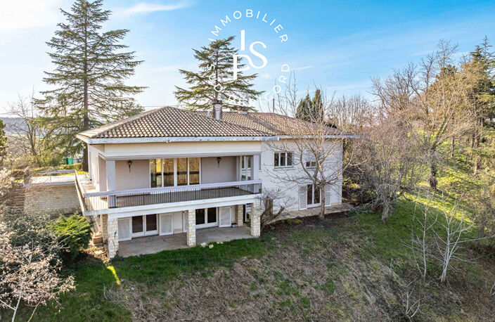 Maison sur les hauteurs de Pujols — photo 2