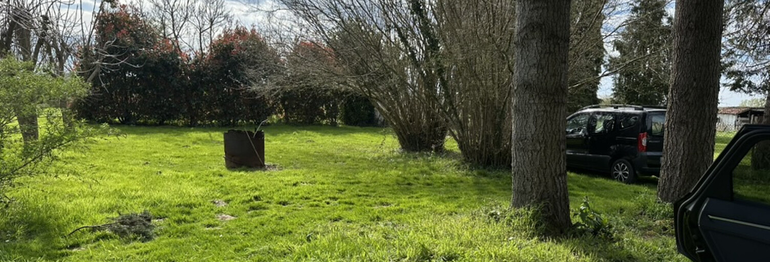 Terrain  1900 m² à vendre à Cours-les-Barres (18320)