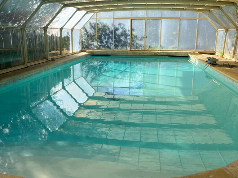 Charmante Villades années 80 avec dépendance et piscine - 3 — photo 1