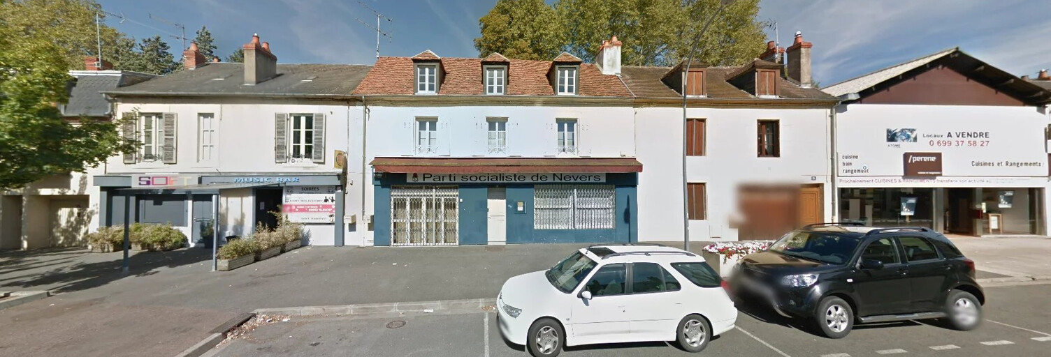 Commerce  217 m² à vendre à Nevers (58000)