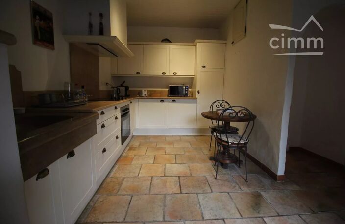 A vendre maison atypique avec logement indépendant et extérieur — photo 2