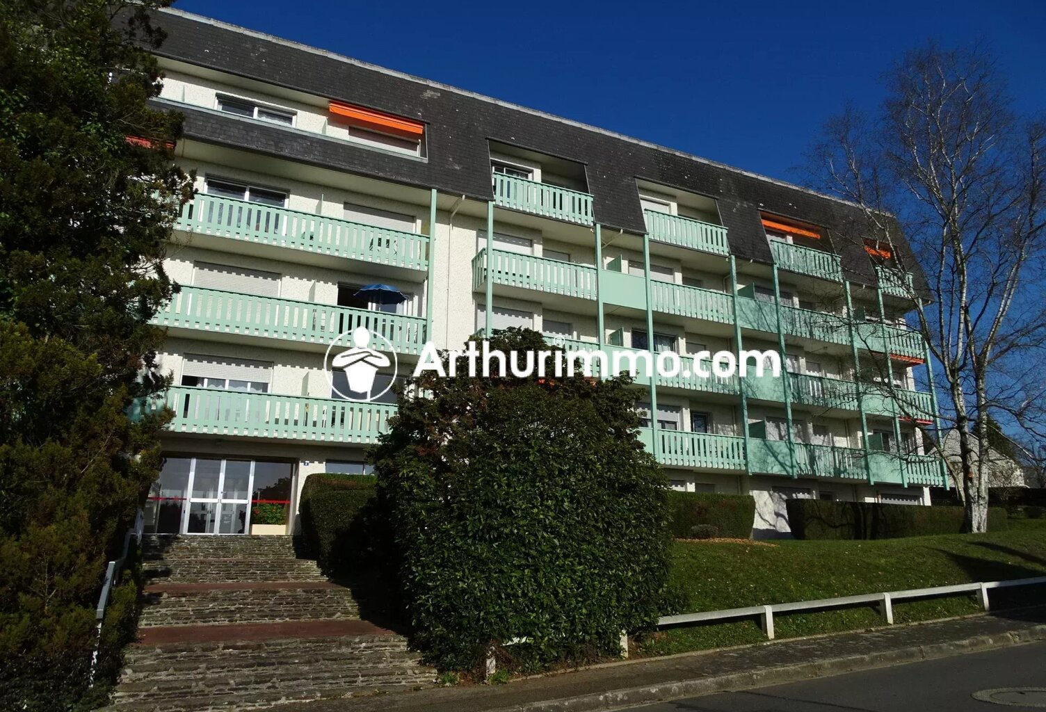 Appartement T2 avec cave,parking et garage couvert — photo 1